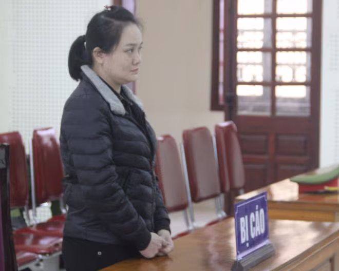 Đào Thị Hồng trong phiên xét xử Đào Thị Hồng trong phiên xét xử