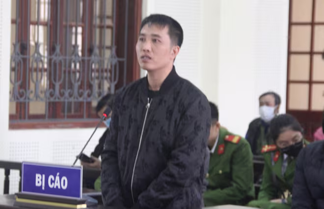 Hoàng Minh Tâm trong phiên xét xử