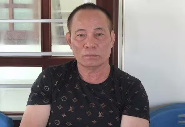 Cao Tỷ Phú tại cơ quan công an