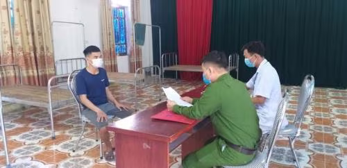 Vì hành vi bỏ trốn khỏi khu cách ly, Th. bị phạt 5 triệu đồng Vì hành vi bỏ trốn khỏi khu cách ly, Th. bị phạt 5 triệu đồng