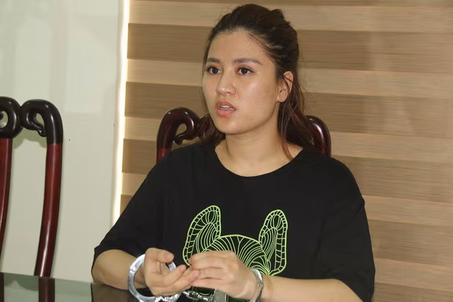 "Nữ doanh nhân thành đạt" tại cơ quan công an "Nữ doanh nhân thành đạt" tại cơ quan công an