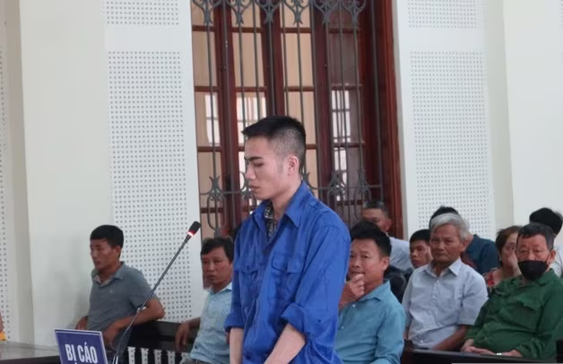 Nguyễn Quang Trường trong phiên xét xử Nguyễn Quang Trường trong phiên xét xử