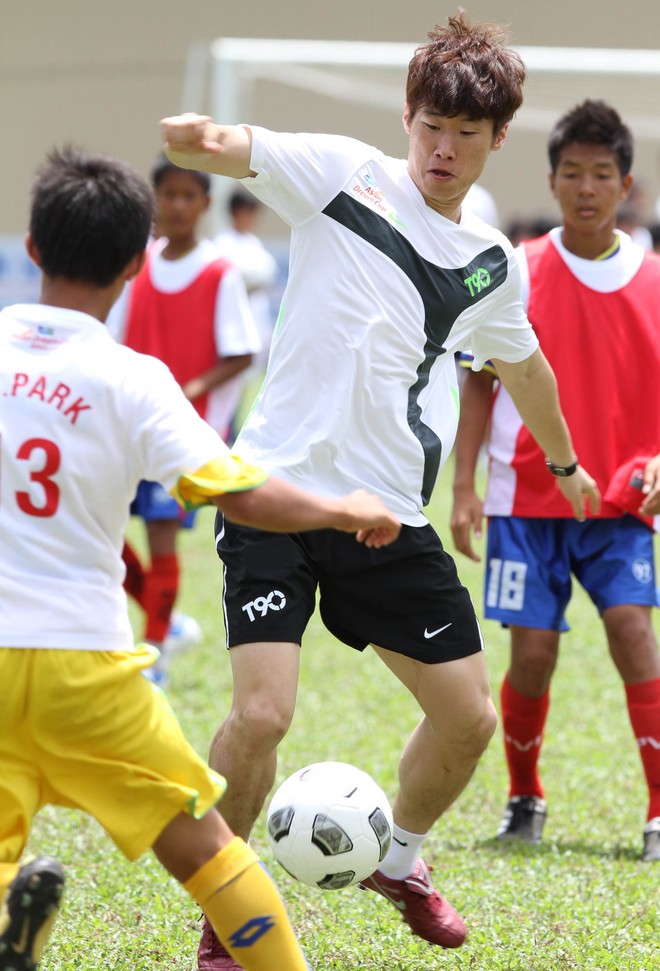 Park Ji Sung sẽ chơi đủ 90 phút ảnh 1 Park Ji Sung sẽ chơi đủ 90 phút ảnh 1