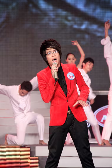 Bùi Anh Tuấn - Ngôi sao tiếng hát truyền hình 2011 ảnh 4