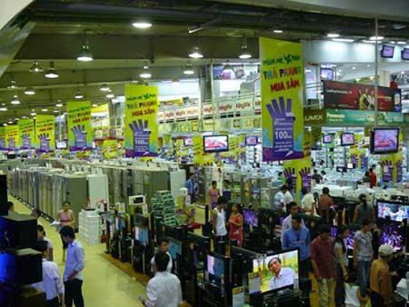 TP.HCM: Khuyến mãi sớm vẫn ế khách ảnh 1 TP.HCM: Khuyến mãi sớm vẫn ế khách ảnh 1