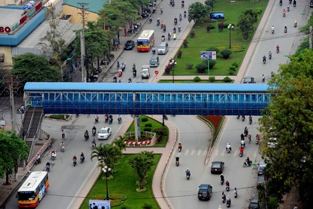 Chuyện phiếm với cầu vượt ảnh 1 Chuyện phiếm với cầu vượt ảnh 1