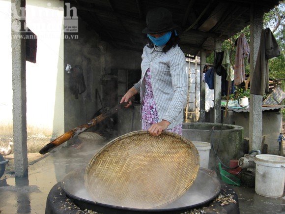 Lay lắt làng Giang Hến... ảnh 8 Lay lắt làng Giang Hến... ảnh 8