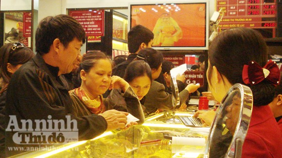 Nghị định về quản lý hoạt động kinh doanh vàng: Mũi tên trúng nhiều đích ảnh 1 Nghị định về quản lý hoạt động kinh doanh vàng: Mũi tên trúng nhiều đích ảnh 1