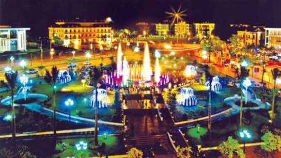 Yên Bái phấn đấu đạt đô thị loại II ảnh 1 Yên Bái phấn đấu đạt đô thị loại II ảnh 1