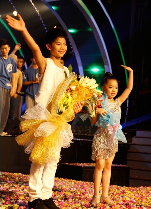 Những hình ảnh ấn tượng trong Gala chung kết Got Talent ảnh 17 Những hình ảnh ấn tượng trong Gala chung kết Got Talent ảnh 17