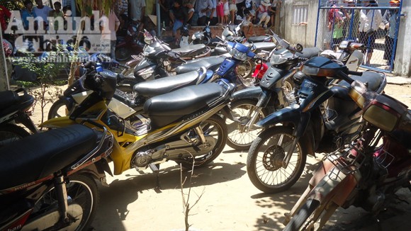 Triệt phá trường gà, tạm giữ 9 đối tượng ảnh 3 Triệt phá trường gà, tạm giữ 9 đối tượng ảnh 3