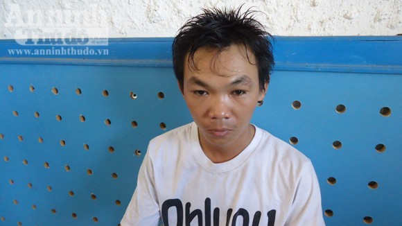 Bắt đối tượng bán ma túy di chuyển bằng xe khách ảnh 1 Bắt đối tượng bán ma túy di chuyển bằng xe khách ảnh 1