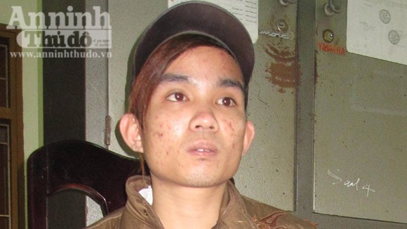 Liệt hai chân, ngồi xe lăn vẫn đi bán ma túy ảnh 1 Liệt hai chân, ngồi xe lăn vẫn đi bán ma túy ảnh 1