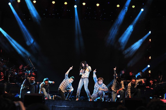 Liveshow 6 Bài hát yêu thích: Sống động, đa chiều ảnh 11 Liveshow 6 Bài hát yêu thích: Sống động, đa chiều ảnh 11