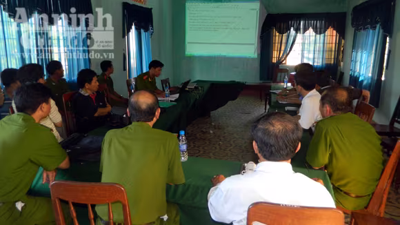 Tạm đình chỉ y, bác sĩ ca trực có bé sơ sinh tử vong ảnh 1 Tạm đình chỉ y, bác sĩ ca trực có bé sơ sinh tử vong ảnh 1