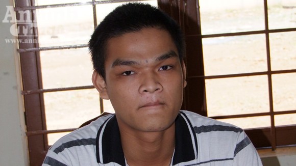 Bắt đối tượng lén lút mang ma túy vào trường cai nghiện ảnh 1 Bắt đối tượng lén lút mang ma túy vào trường cai nghiện ảnh 1