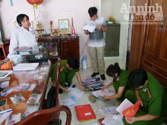 Bắt giám đốc, thủ quỹ DN lừa đảo chiếm đoạt nhiều tỷ đồng ảnh 3 Bắt giám đốc, thủ quỹ DN lừa đảo chiếm đoạt nhiều tỷ đồng ảnh 3