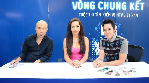 Nhạc sĩ Huy Tuấn: “VJ trước hết phải là một DJ” ảnh 1 Nhạc sĩ Huy Tuấn: “VJ trước hết phải là một DJ” ảnh 1