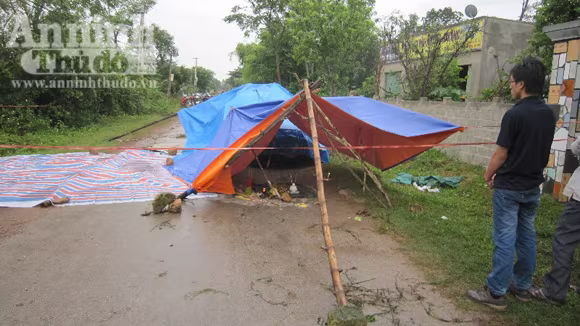 Kinh hoàng một lái xe taixi bị cắt cổ trong đêm tối ảnh 1 Kinh hoàng một lái xe taixi bị cắt cổ trong đêm tối ảnh 1