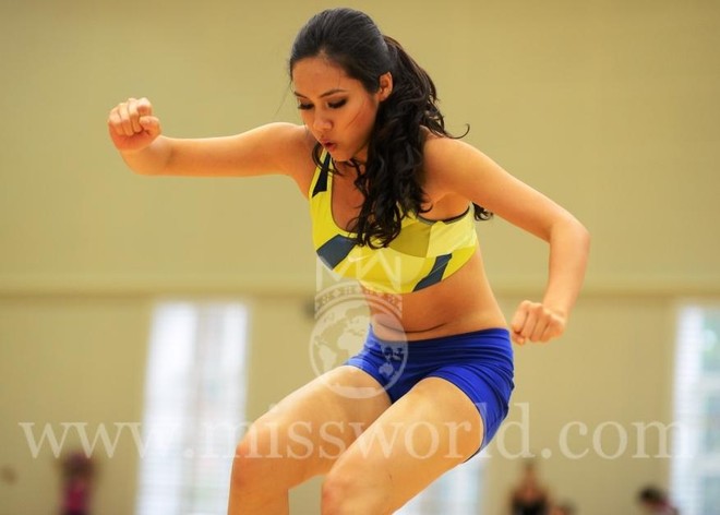 Hoàng My lại thất bại ở phần thi Miss Sport ảnh 1 Hoàng My lại thất bại ở phần thi Miss Sport ảnh 1