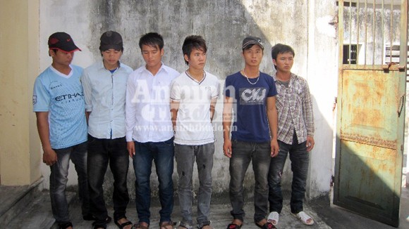 Băng cướp 9X gieo rắc nỗi kinh hoàng trên quốc lộ 1A ảnh 1 Băng cướp 9X gieo rắc nỗi kinh hoàng trên quốc lộ 1A ảnh 1