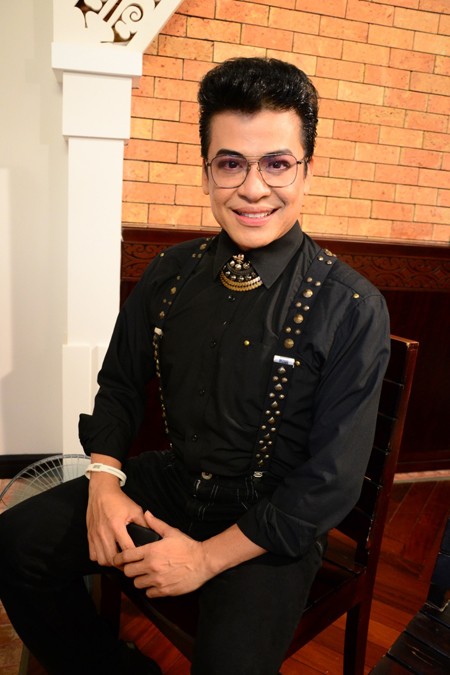 Thanh Bạch: “Hãy khóc cho hết nước mắt và lấy lại tinh thần” ảnh 1 Thanh Bạch: “Hãy khóc cho hết nước mắt và lấy lại tinh thần” ảnh 1