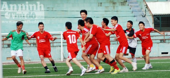 Thông báo bổ sung điều lệ giải Bóng đá học sinh THPT - Báo ANTĐ lần thứ 12 ảnh 1 Thông báo bổ sung điều lệ giải Bóng đá học sinh THPT - Báo ANTĐ lần thứ 12 ảnh 1