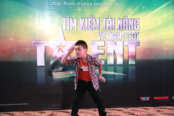 Cơn sốt Gangnam Style "đổ bộ" vào Hà Nội ảnh 1 Cơn sốt Gangnam Style "đổ bộ" vào Hà Nội ảnh 1