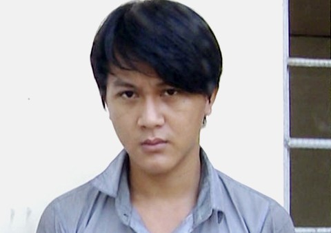 Bắt ổ nhóm chuyên xịt hơi cay, cướp xe máy ảnh 1 Bắt ổ nhóm chuyên xịt hơi cay, cướp xe máy ảnh 1