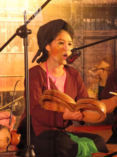 Xẩm tàu điện "tái xuất" sau 20 năm vắng bóng ảnh 6