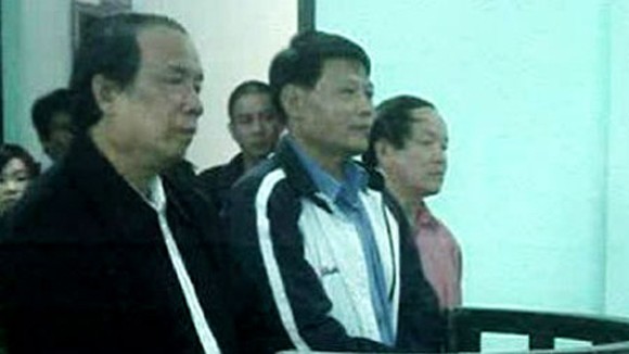 4 năm tù giam với nguyên Hiệu trưởng Trường ĐH Quy Nhơn ảnh 1 4 năm tù giam với nguyên Hiệu trưởng Trường ĐH Quy Nhơn ảnh 1