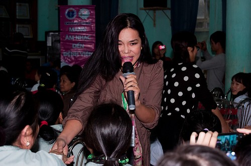 Ấm áp tình người giữa mùa đông giá lạnh ảnh 7 Ấm áp tình người giữa mùa đông giá lạnh ảnh 7