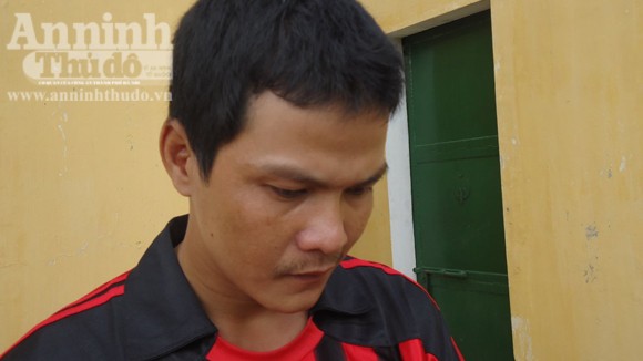 Bắt đối tượng giật dây chuyền của phụ nữ ảnh 1 Bắt đối tượng giật dây chuyền của phụ nữ ảnh 1