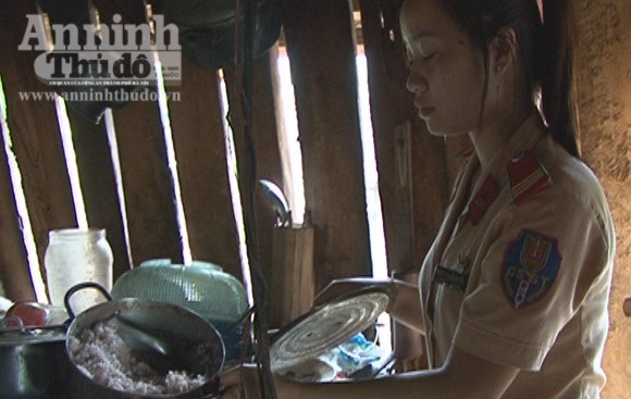 Đề nghị cấp gạo mới cho người dân vùng bệnh lạ ảnh 1 Đề nghị cấp gạo mới cho người dân vùng bệnh lạ ảnh 1