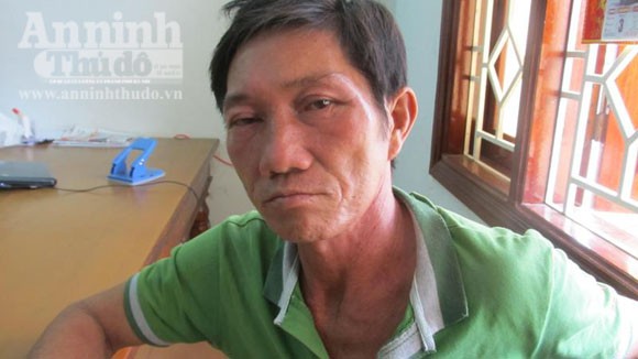 "Bị" can ngăn khi đang đánh vợ, quay ra đâm chết bạn ảnh 1 "Bị" can ngăn khi đang đánh vợ, quay ra đâm chết bạn ảnh 1