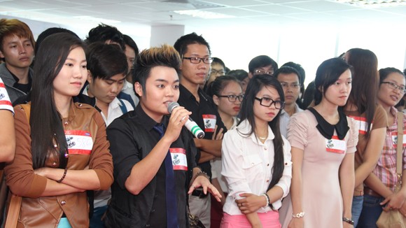 Top 4 Giọng hát Việt 2012 giao lưu với thí sinh mùa giải 2013 ảnh 5 Top 4 Giọng hát Việt 2012 giao lưu với thí sinh mùa giải 2013 ảnh 5