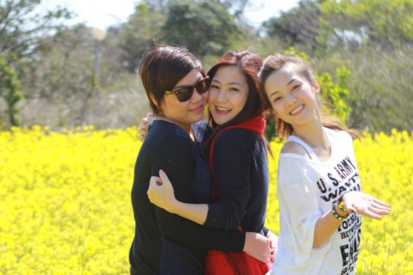 Hương Tràm, Đinh Hương "khoe sắc" trên đảo Jeju - Hàn Quốc ảnh 2 Hương Tràm, Đinh Hương "khoe sắc" trên đảo Jeju - Hàn Quốc ảnh 2