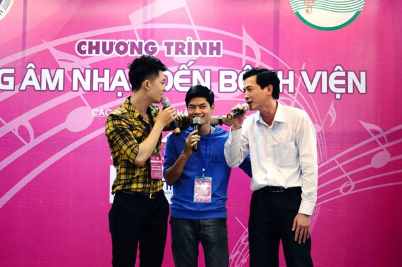 Bữa tiệc âm nhạc đa sắc màu nhiều ý nghĩa ảnh 4 Bữa tiệc âm nhạc đa sắc màu nhiều ý nghĩa ảnh 4