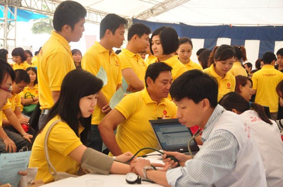 Gần 4.000 CBNV Vingroup thực hành nghĩa cử cao đẹp ảnh 2 Gần 4.000 CBNV Vingroup thực hành nghĩa cử cao đẹp ảnh 2