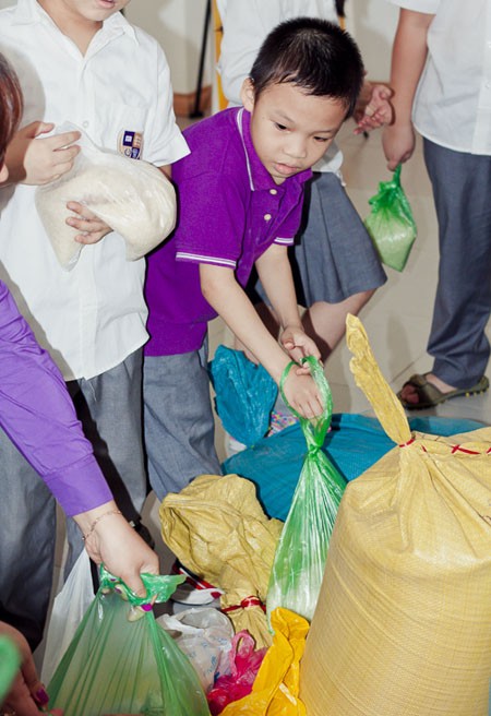 Giới trẻ hào hứng với chương trình "Gạo thật" ảnh 5 Giới trẻ hào hứng với chương trình "Gạo thật" ảnh 5