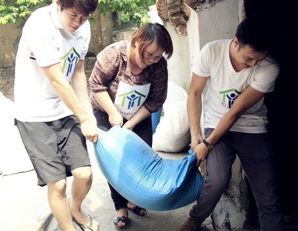 Giới trẻ hào hứng với chương trình "Gạo thật" ảnh 12 Giới trẻ hào hứng với chương trình "Gạo thật" ảnh 12