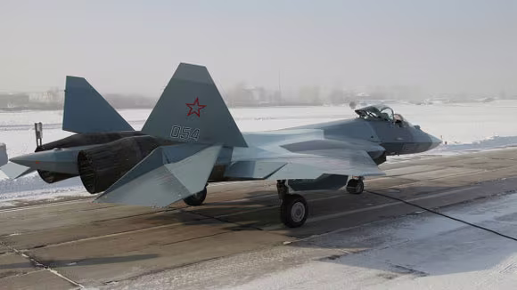 T-50 đã sẵn sàng cho đợt bay thử nghiệm cuối cùng ảnh 1 T-50 đã sẵn sàng cho đợt bay thử nghiệm cuối cùng ảnh 1