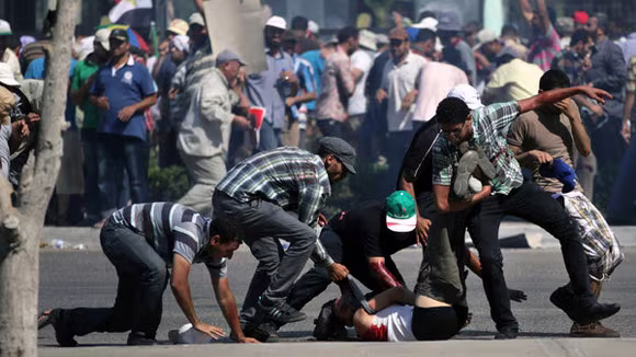 Đụng độ trong các cuộc biểu tình Ai Cập, 18 người thiệt mạng ảnh 2