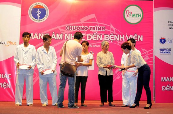 Món quà ý nghĩa dành tặng chiến sĩ dịp 2-9 ảnh 3 Món quà ý nghĩa dành tặng chiến sĩ dịp 2-9 ảnh 3