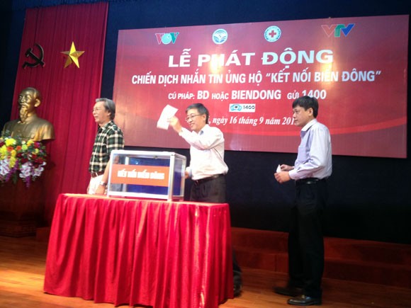 "Kết nối biển Đông" nhận được hơn 2 tỷ đồng ngay ngày đầu phát động ảnh 8 "Kết nối biển Đông" nhận được hơn 2 tỷ đồng ngay ngày đầu phát động ảnh 8