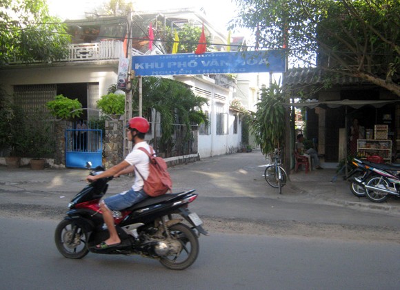 Quan hệ bất chính, Bí thư Đảng ủy phường bị kỷ luật cảnh cáo ảnh 1 Quan hệ bất chính, Bí thư Đảng ủy phường bị kỷ luật cảnh cáo ảnh 1