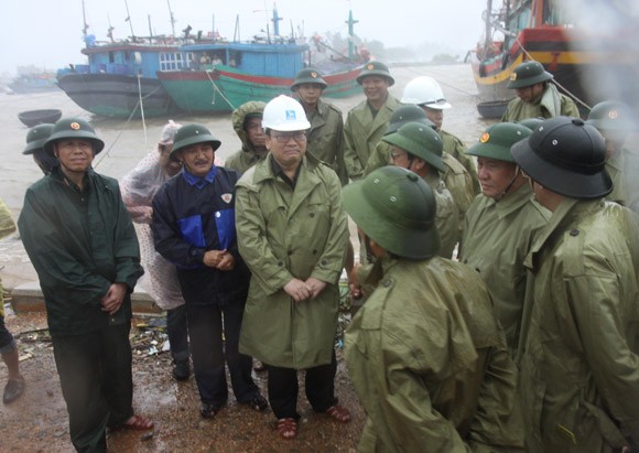 Phó Thủ tướng Hoàng Trung Hải trực tiếp chỉ đạo phòng chống bão tại Quảng Trị ảnh 1 Phó Thủ tướng Hoàng Trung Hải trực tiếp chỉ đạo phòng chống bão tại Quảng Trị ảnh 1