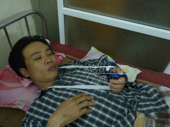 Ô tô “điên” đâm liên hoàn, 5 người nhập viện ảnh 5 Ô tô “điên” đâm liên hoàn, 5 người nhập viện ảnh 5