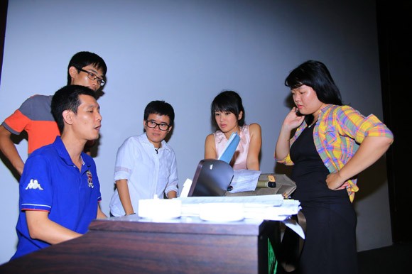 Hồi hộp chờ đợi đêm liveshow công bố kết quả Giọng hát Việt ảnh 2 Hồi hộp chờ đợi đêm liveshow công bố kết quả Giọng hát Việt ảnh 2