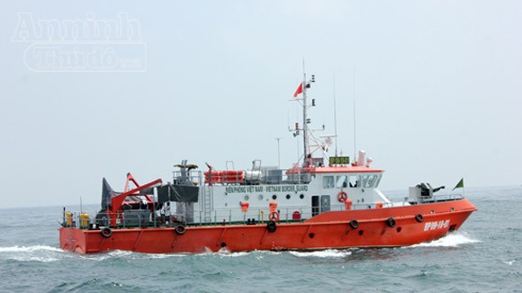 Tìm kiếm 3 nạn nhân trong vụ tàu cá bị tàu hàng đâm trên biển ảnh 1 Tìm kiếm 3 nạn nhân trong vụ tàu cá bị tàu hàng đâm trên biển ảnh 1